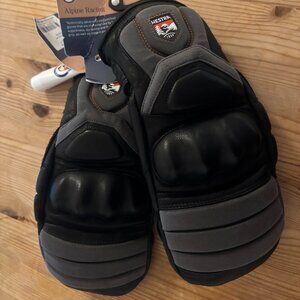 Hestra Impact Racing Juniors Ski Racing Mitt Size L/6 with Tags